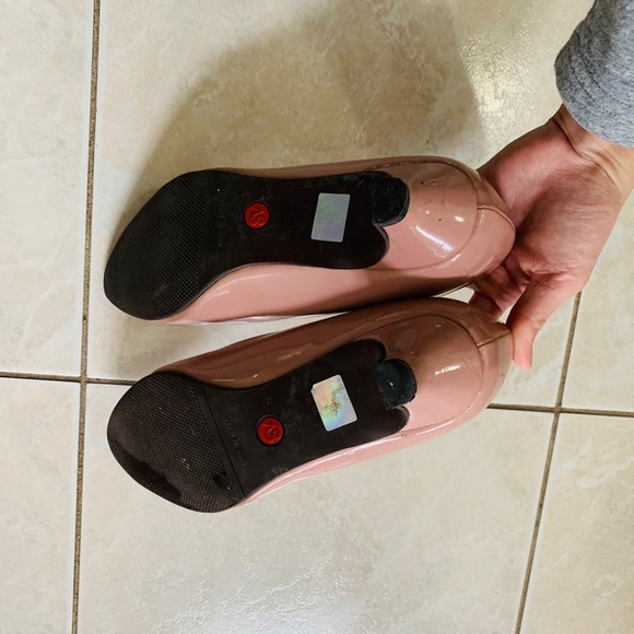 Pink patent flat shoes - Picture 6 of 8